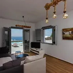 빌라 Cycladic Breeze With Private Pool *