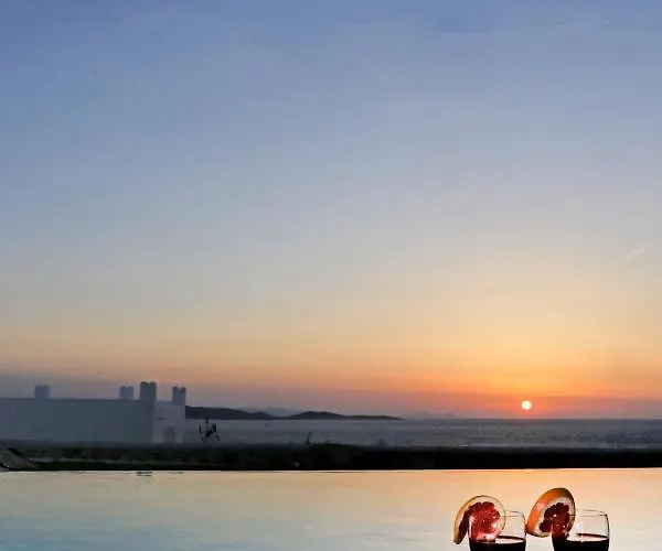 Cycladic Breeze With Private Pool *