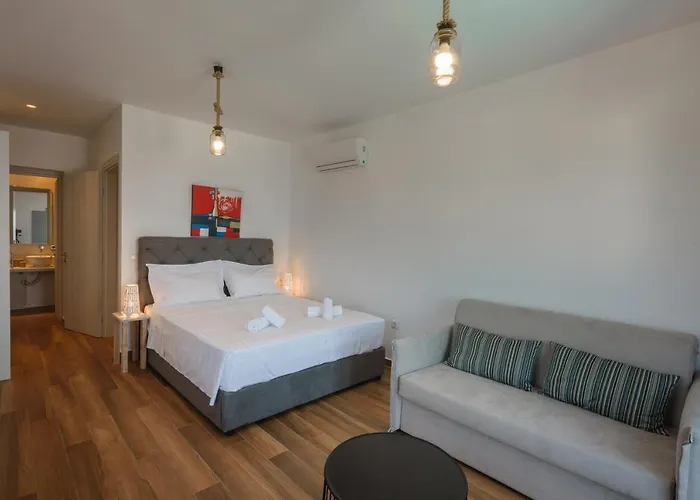 Cycladic Breeze With Private Pool 빌라